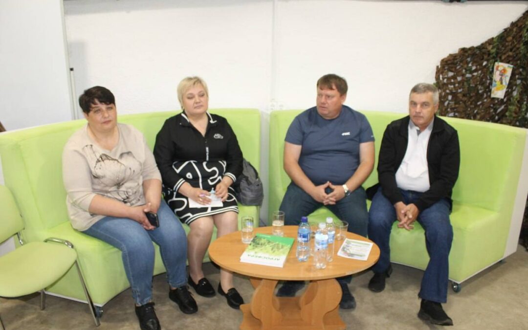 Участь у модерованій зустрічі «Українська земля – джерело сили, хліба і майбутнього!»